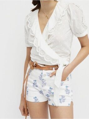 NWT Anthropologie Pilcro White Denim Floral Shorts